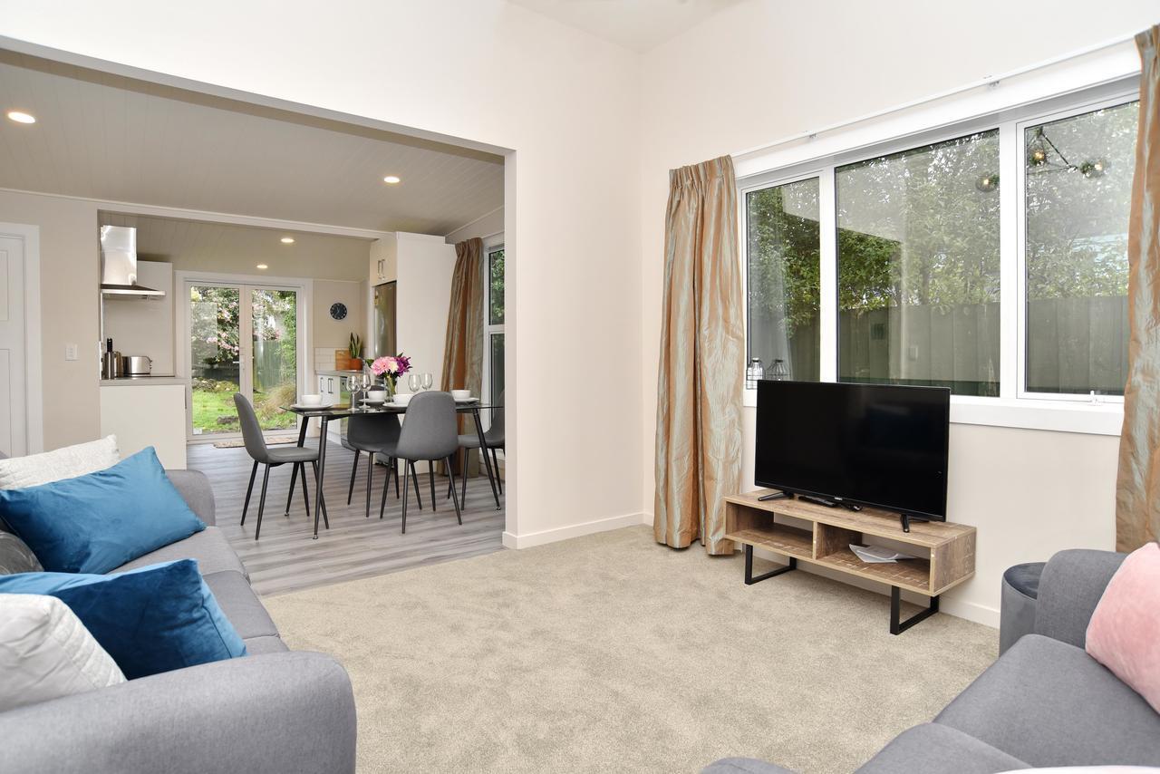 Albemarle Villa - Christchurch Holiday Homes Εξωτερικό φωτογραφία