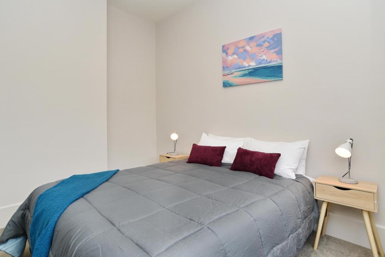 Albemarle Villa - Christchurch Holiday Homes Εξωτερικό φωτογραφία
