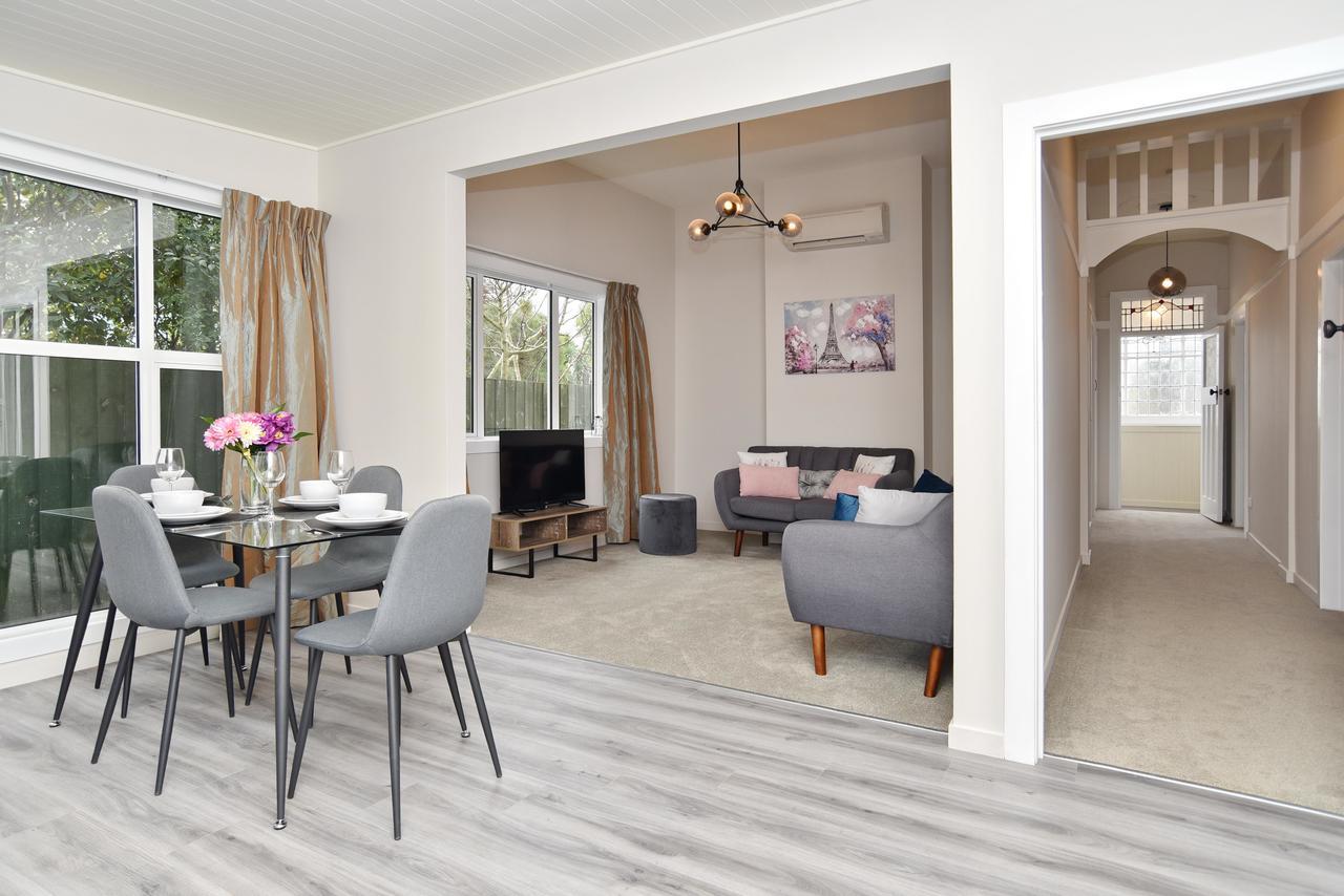 Albemarle Villa - Christchurch Holiday Homes Εξωτερικό φωτογραφία